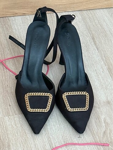 39 Beden siyah Renk Hotiç stiletto