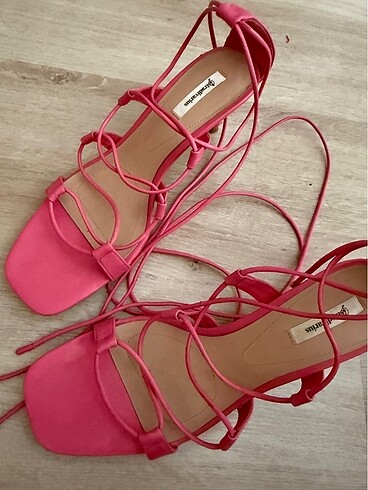 39 Beden pembe Renk Bershka sandalet