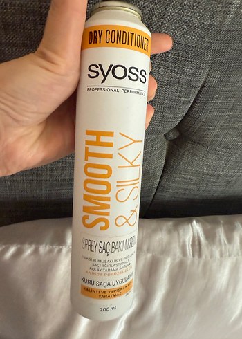 Syoss Smooth & Silky Saç Spreyi 200ml