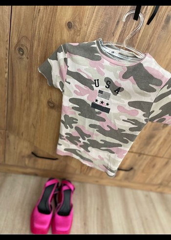 Kadın Pembe Kamuflaj Tişört