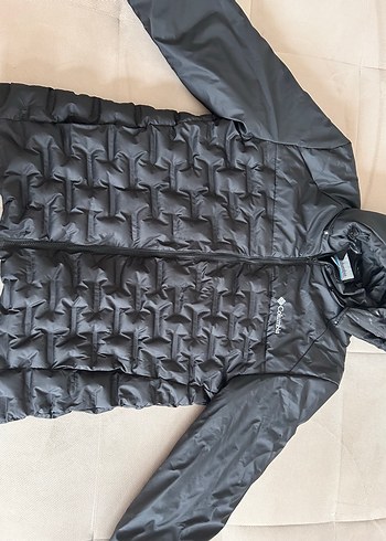 Columbia Siyah Kapüşonlu Erkek Mont - Görsel 2