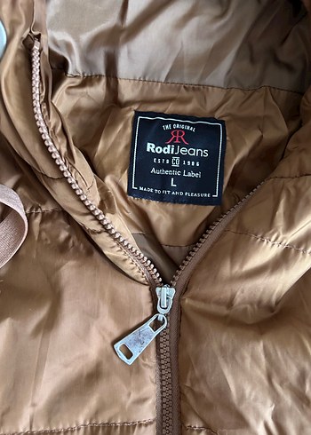 Rodijeans Kadın Kahverengi Kapüşonlu Kışlık Mont - Görsel 3