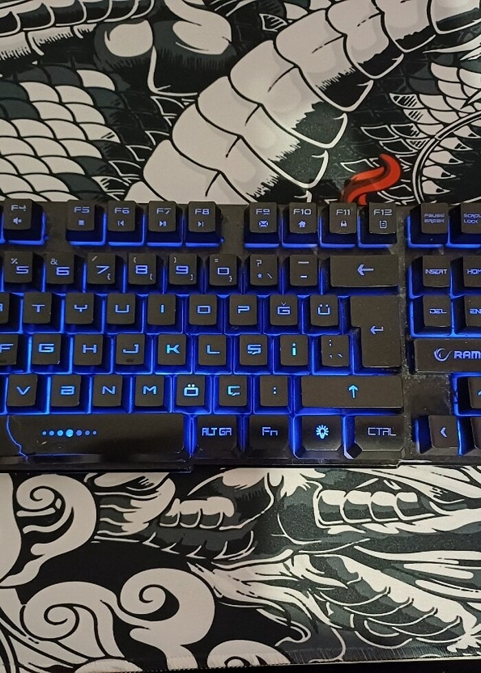 RAMPAGE IŞIKLI OYUNCU KLAVYESİ  - Görsel 3