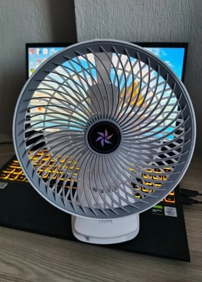 Pratik Şarjlı Klipsli Masa Fanı - Görsel 3