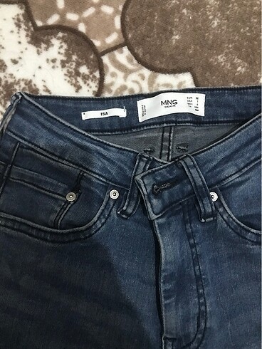 Mango Kadın Dar Paça Jeans
