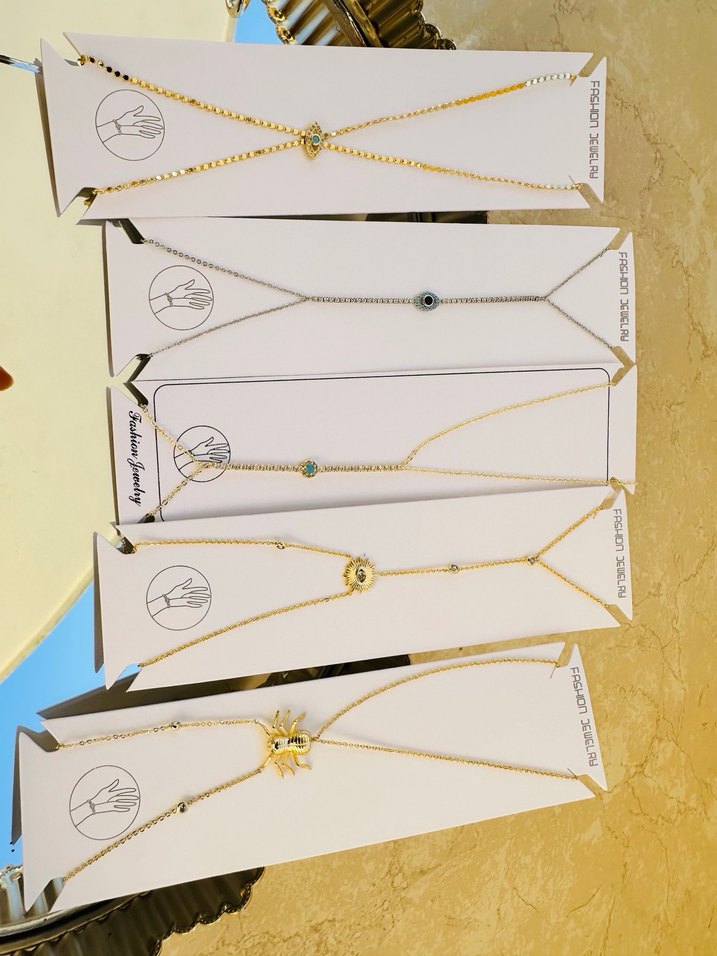 Şahmeran Zincir Detaylı Altın Renk Kadın El Zinciri - Görsel 2