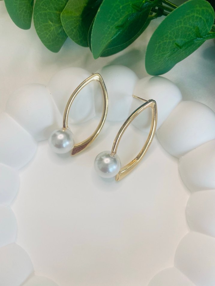 Beyaz İnci Detaylı Midi Küpe - Görsel 2