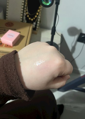 Rival Me Parlak Beyaz eye gloss - Görsel 3