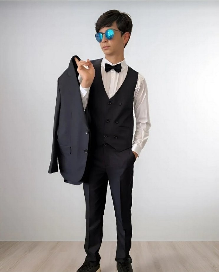 Zincir Detaylı Gri Damatlık Takım Elbise - Görsel 3