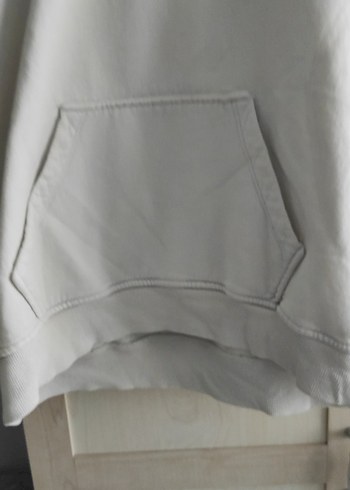 adidas Kadın Beyaz Kapüşonlu Sweatshirt - Görsel 3