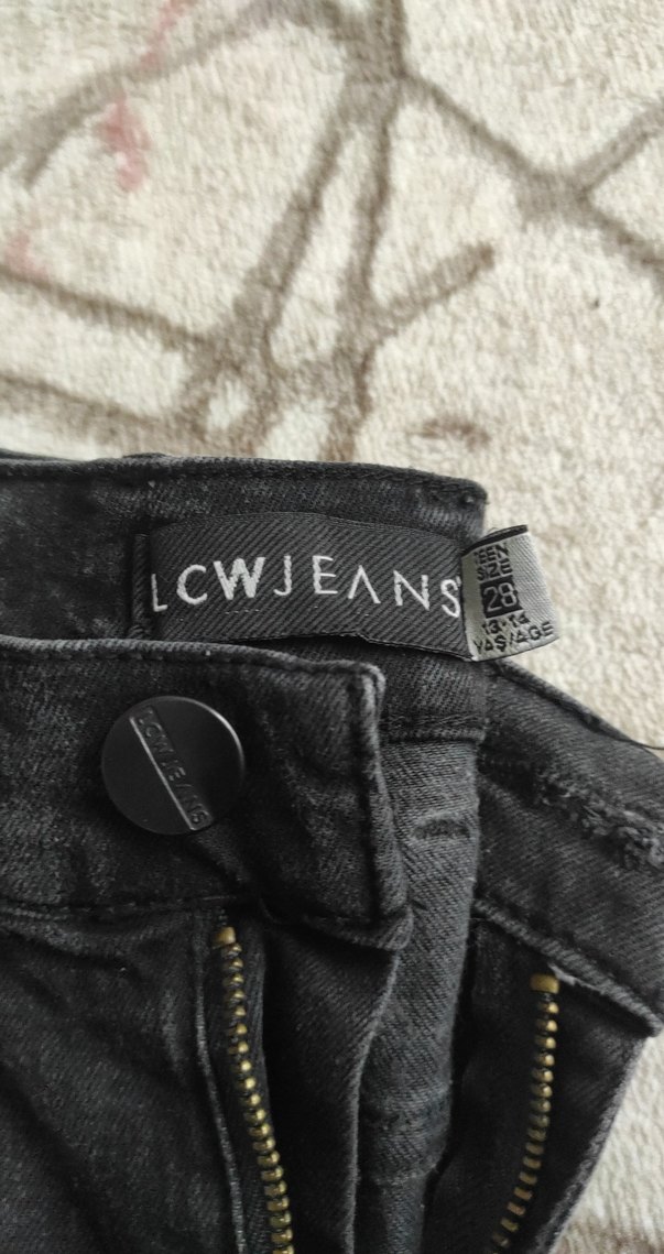 Gevşek Kesim Siyah Midi Denim Jean - Görsel 2