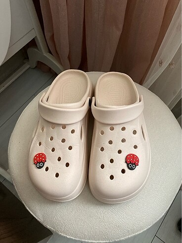 Crocs terlik