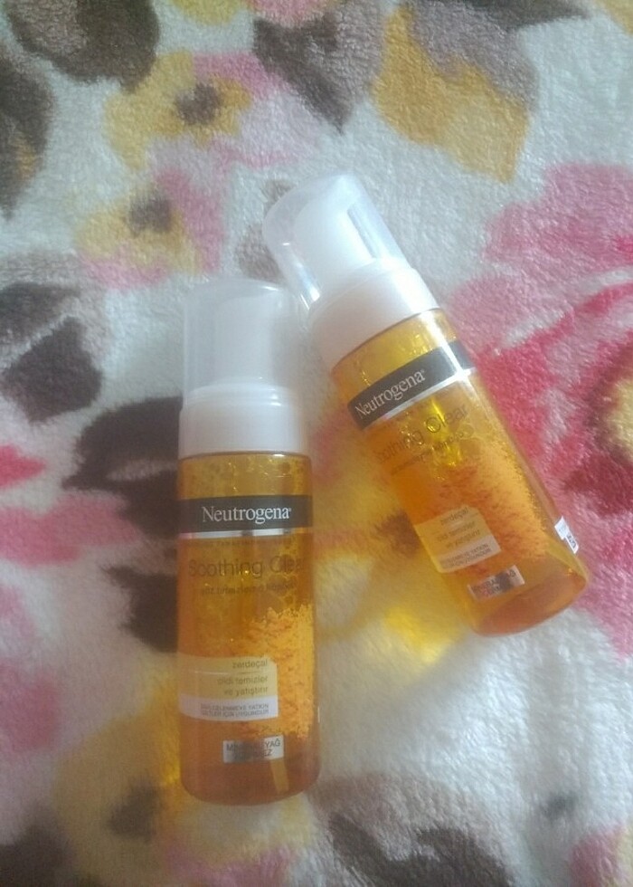 Neutrogena Yüz Temizleme Köpüğü - Görsel 2