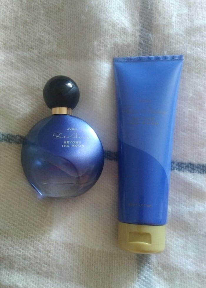 Far Away Beyond The Moon Parfüm Ve Vücut Losyonu - Görsel 2
