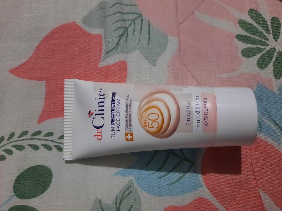 Aydınlatıcı Fondotenli Güneş Kremi 50 SPF - Görsel 2