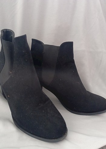 Siyah Süet Tokalı Topuklu Goth Bot - Görsel 2