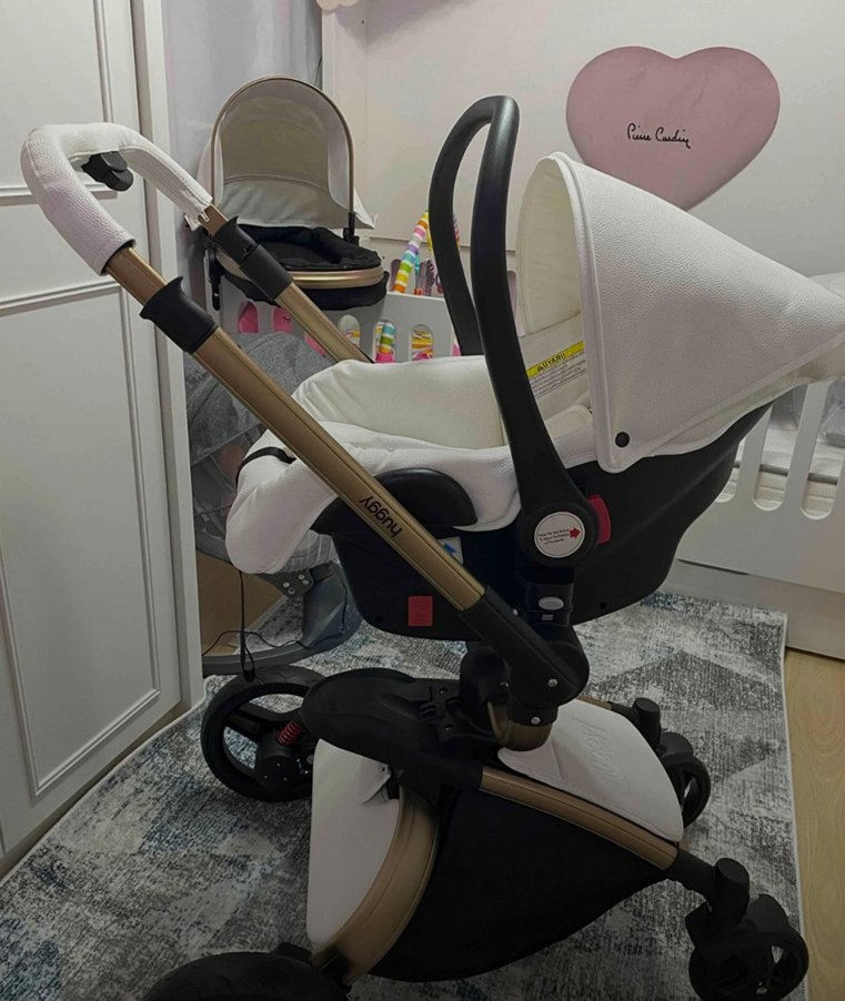 Beyaz Bebek Arabası huggy - Görsel 2