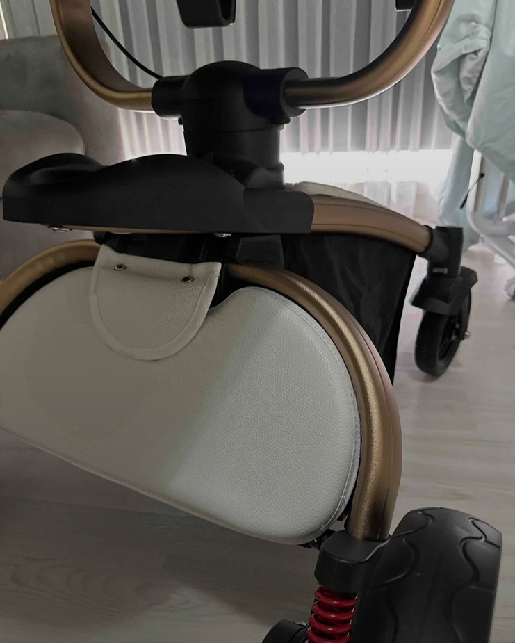 Beyaz Bebek Arabası huggy - Görsel 4