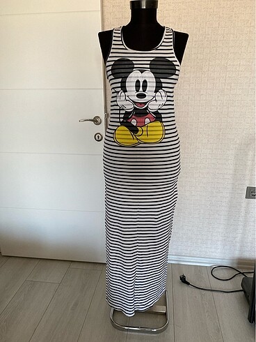 Yırtmaçlı Mickey elbise