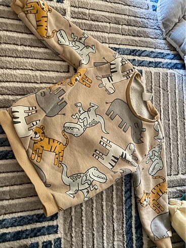 LC Waikiki Sweatshirt