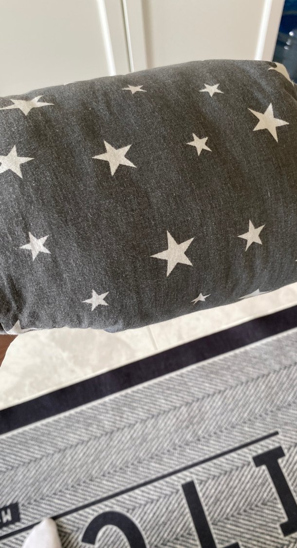 Gri Desenli Emzirme ve Hamile Yastığı - Görsel 4