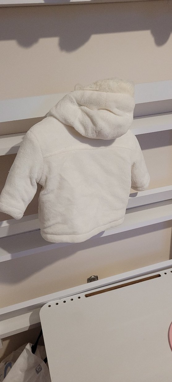 Beyaz Kürklü Bebek Kaban - Görsel 2