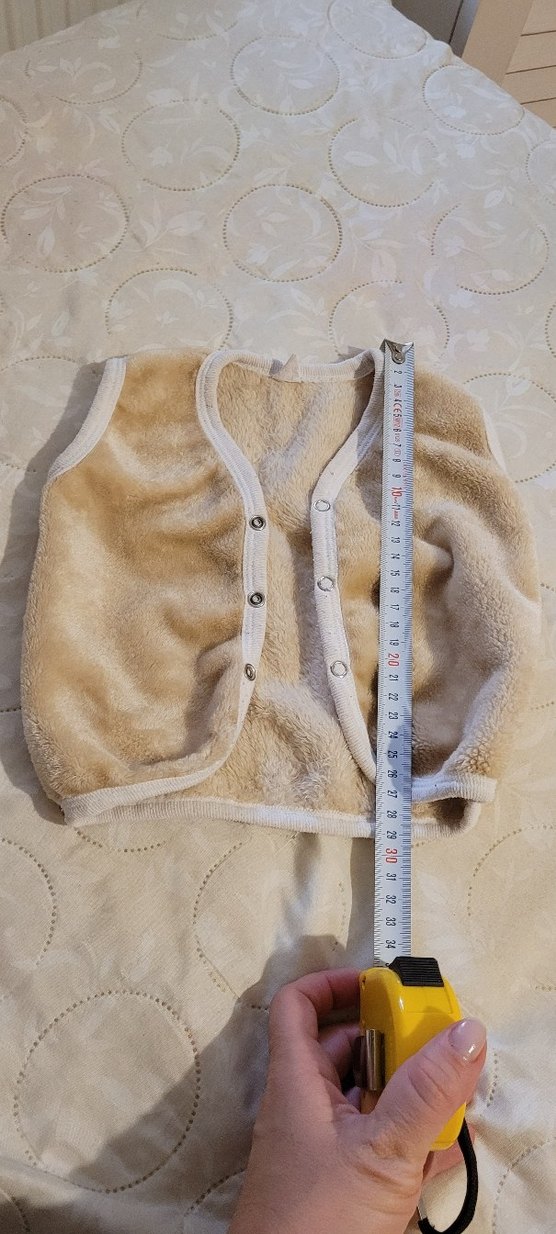 Kız Çocuk Bej Kürklü Polar Yelek - Görsel 4