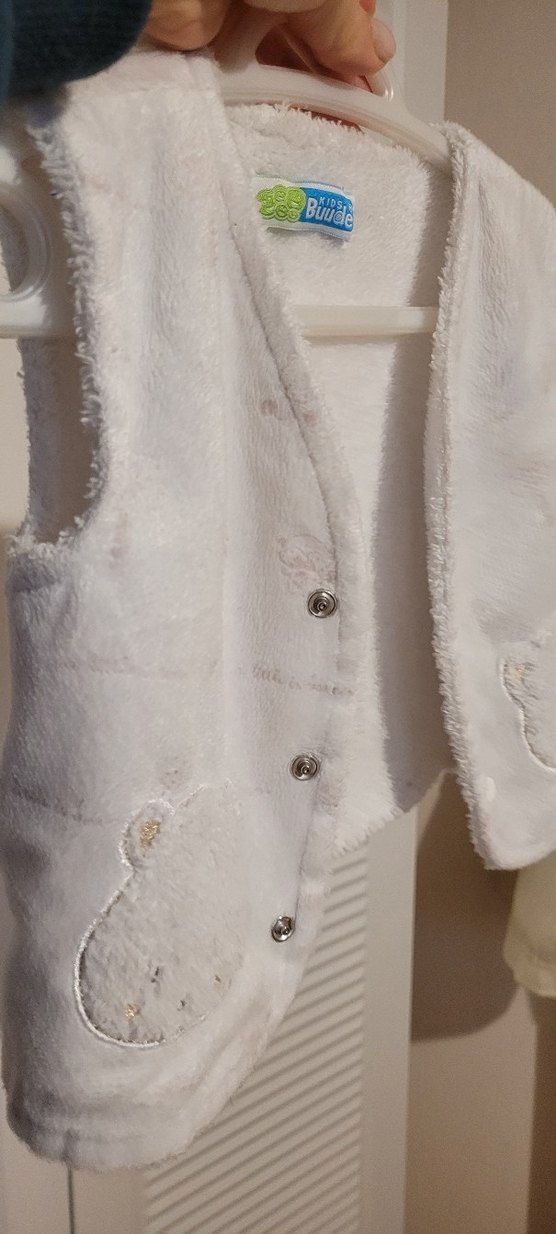 Kız Çocuk Düğmeli Beyaz Yelek - Görsel 5