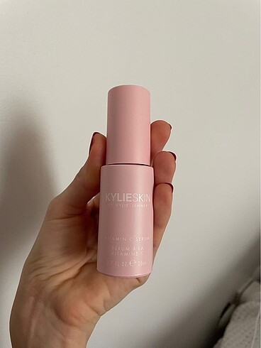Beden Kylieskin c vitamini