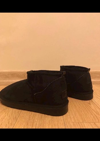 Siyah Süet Dolgu Topuk Kadın Bot replika ugg - Görsel 3