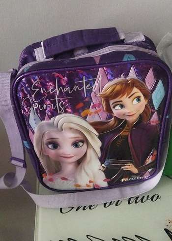 Beden Mor Kız Çocuk Elsa beslenme çantası