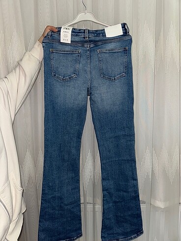 38 Beden mavi Renk Zara pantolon