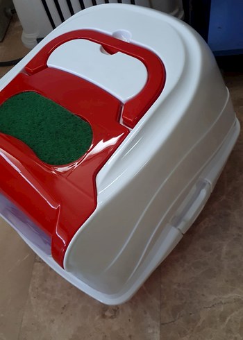 Kırmızı Kapaklı Kedi Tuvaleti - Görsel 3