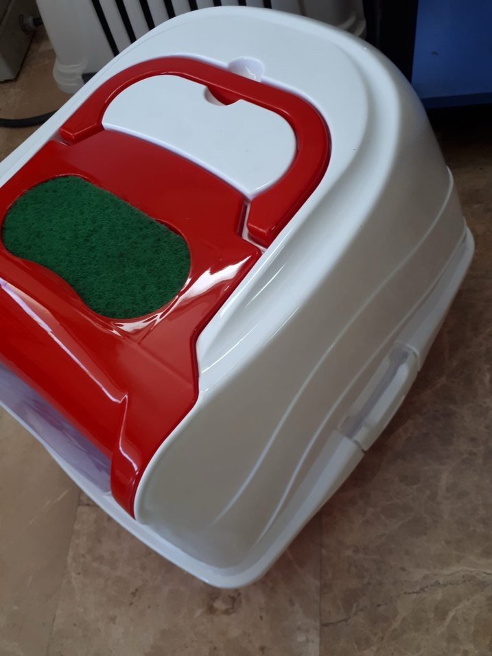 Kırmızı Kapaklı Kedi Tuvaleti - Görsel 3