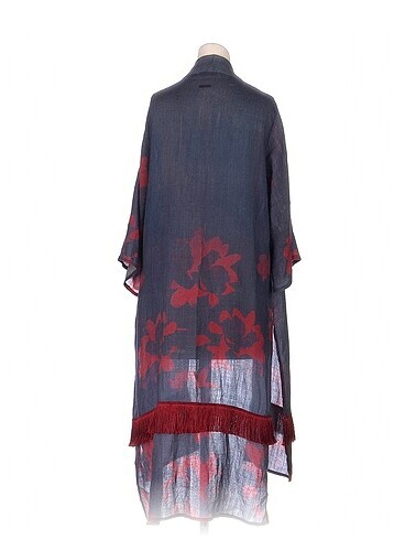 universal Beden Silk & Cashmere Kimono %70 İndirimli.