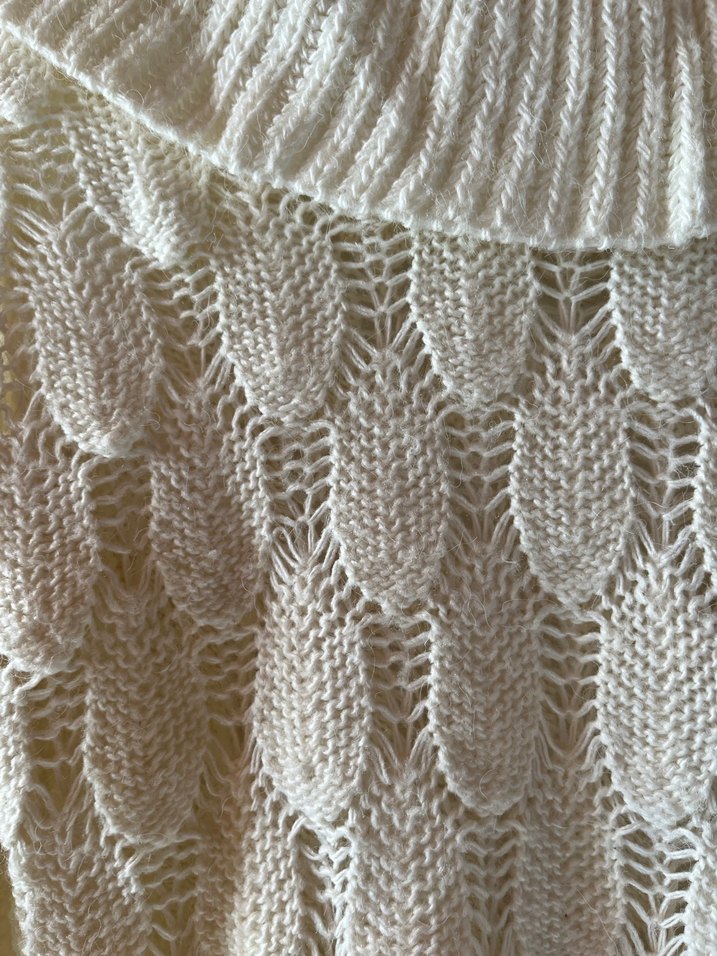 Bohem Stil Kadın Beyaz Örgü Kazak - Görsel 2