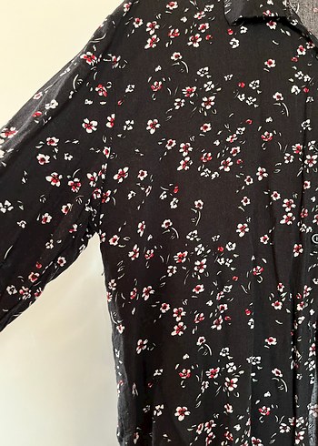 Uzun Kollu Siyah Çiçekli Bohem Bluz - Görsel 3