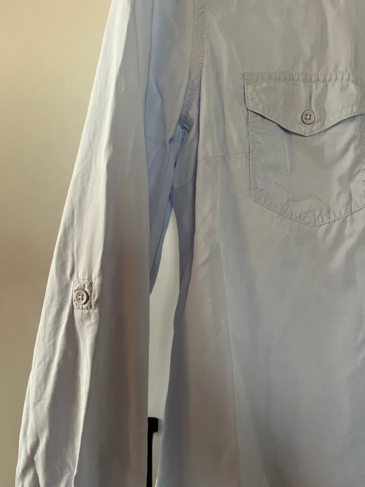 Düğmeli Uzun Kollu Mavi Gömlek - Görsel 3