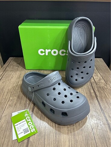 CROCS YÜKSEK TABAN TERLİK 36-40 NUMARA ARALIĞI