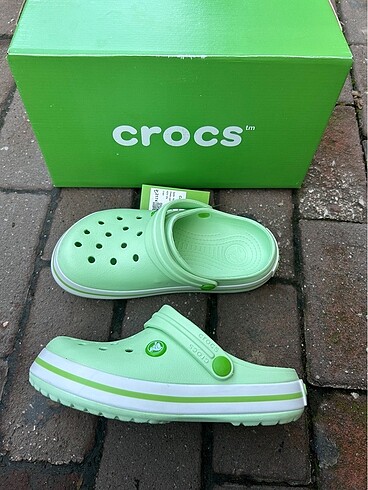 39 Beden çeşitli Renk CROCS TERLİK 39 NUMARA