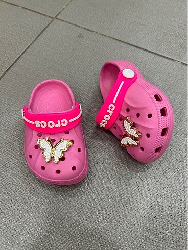 CROCS TERLİK 23 NUMARA