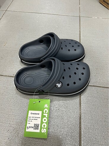 Crocs CROCS TERLİK 33 NUMARA