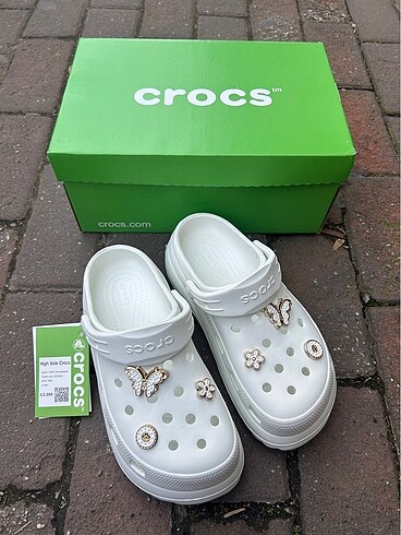 CROCS TERLİK 36 NUMARA