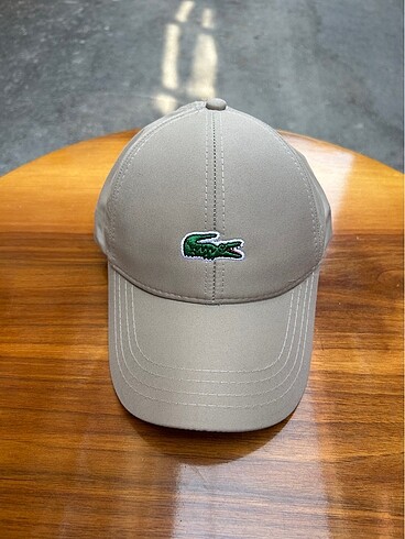 LACOSTE ŞAPKA
