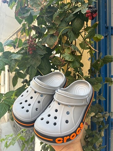 Crocs CROCS TERLİK 33 NUMARA
