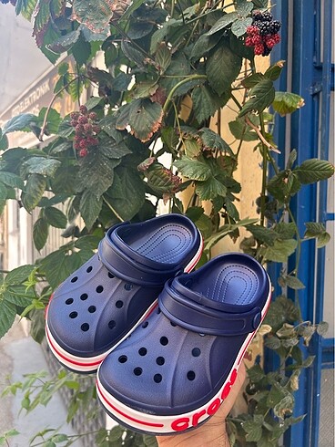 Crocs CROCS TERLİK 31 NUMARA