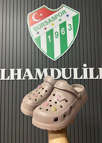 38 Beden BAYAN TAŞLI TERLİK 38 NUMARA
