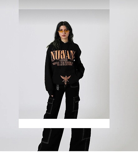Nirvana sırt baskılı sweatshirt