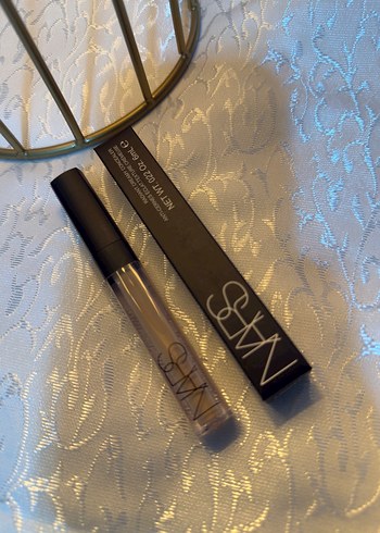 Nars NARS Light 1 Vanilla Kapatıcı
