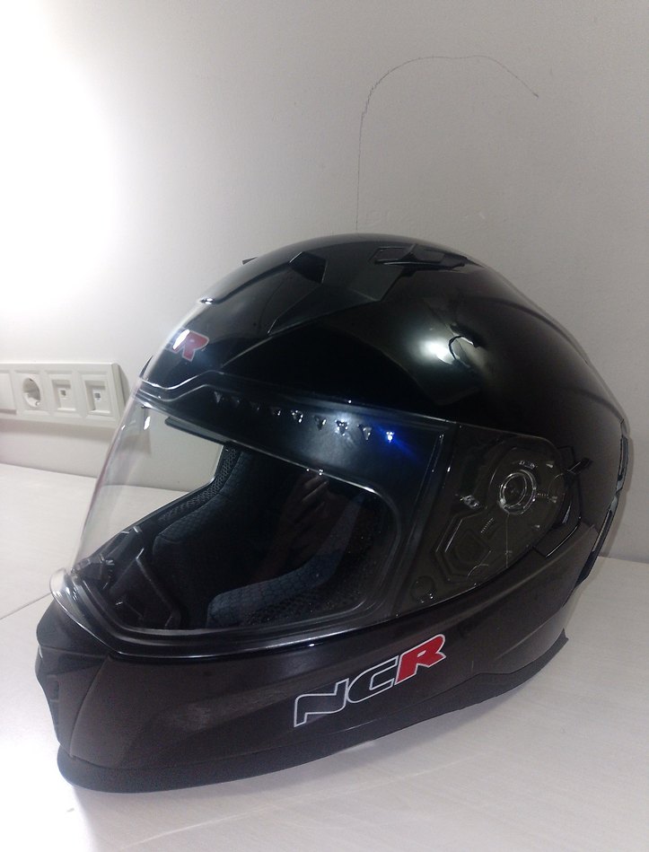 Kilitli Siyah Biker Motosiklet Kaskı - Görsel 3